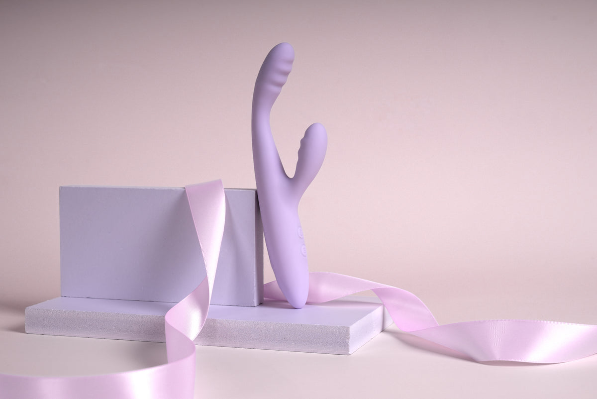 Svakom - Cici+ 2 App-Controlled Warming Rabbit Vibrator
