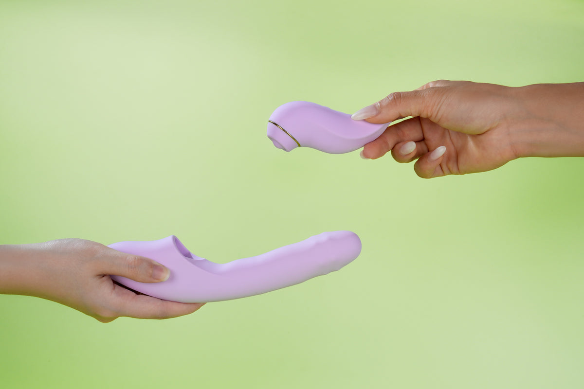 Svakom - DuoGlow App-Controlled Thrusting Beaded G-Spot Vibrator Set