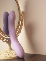 Svakom - Selena App-Controlled Warming Thrusting G-Spot Vibrator