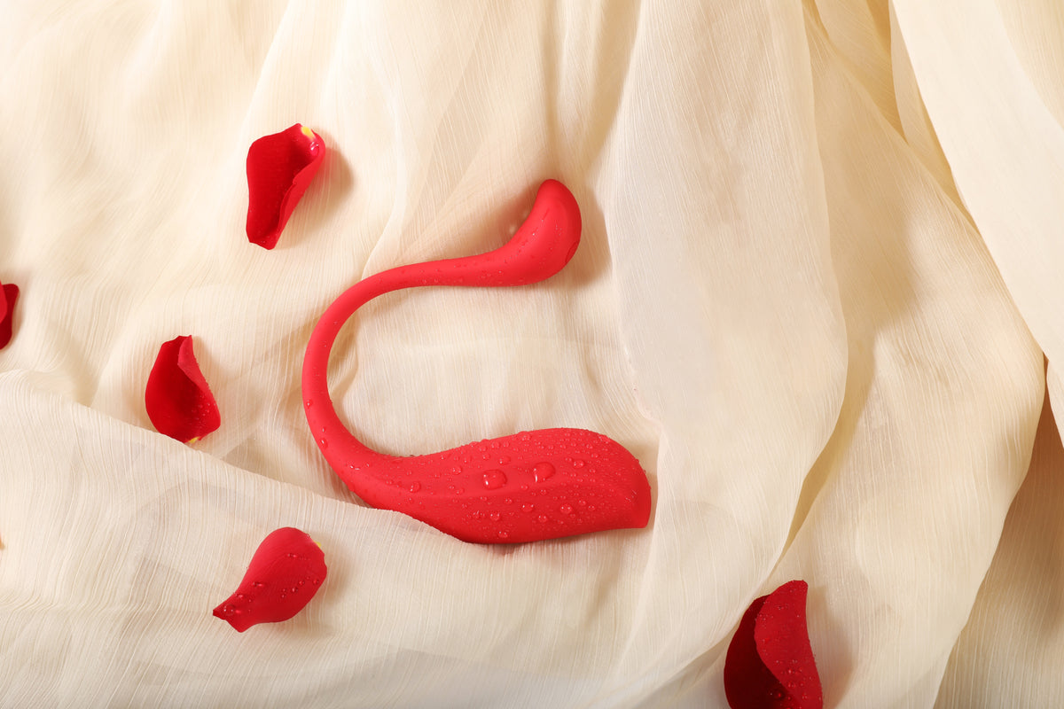 Svakom - Phoenix Neo 2 App-Controlled Wearable Couples Vibrator