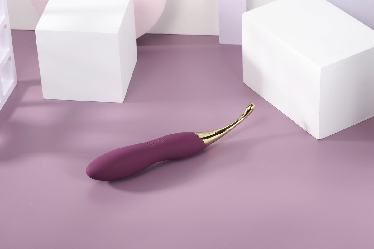 Svakom - Beatrice 4-in-1 Dual-Ended Foreplay Vibrator